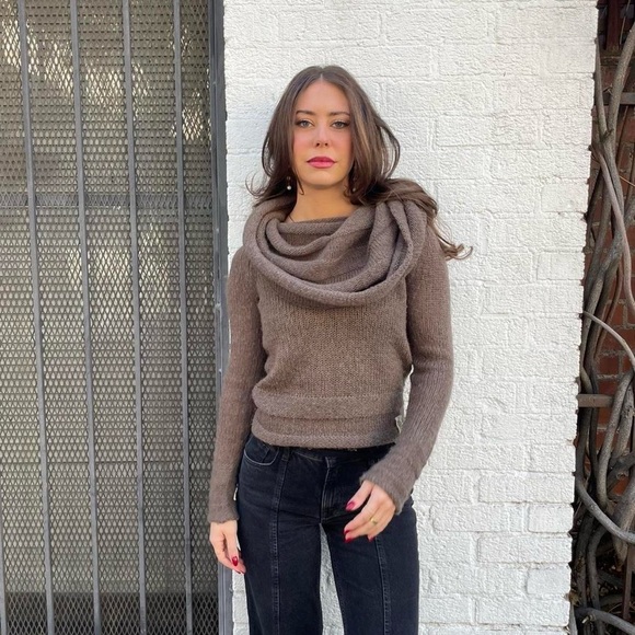 Diesel designer brown wool Cowl neck sweater size m - Picture 1 of 5